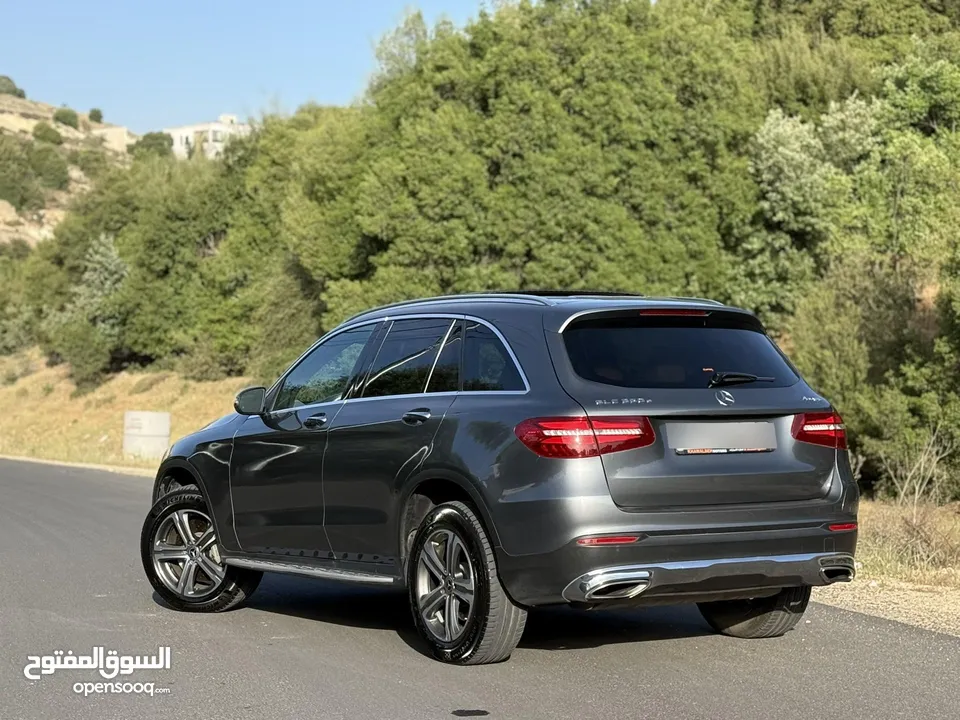 Mercedes Benz GLC 350e 2019 Hybrid PlugIn   بسعر مغري جدا فحص كامل فل كامل اعلى صنف