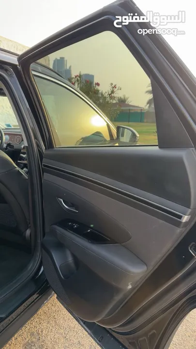 Hyundai Tucson Limited Full Options - All-Wheel Drive (اعلى فئة)