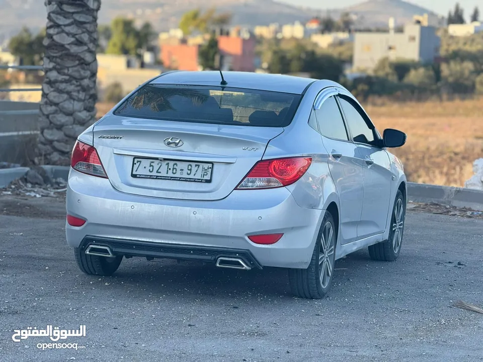 اكسنت بنزين 2014 للببع
