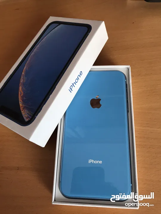 ايفون xr ازرق جديد 64