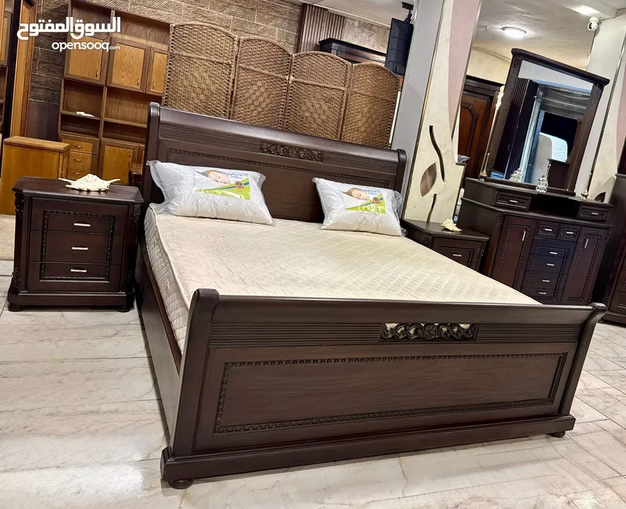 غرفه نوم ماستر مع ملحق إضافي لاتيه أندونيسي قل لاتيه 18 مع زان مغ إستعمال بسيط