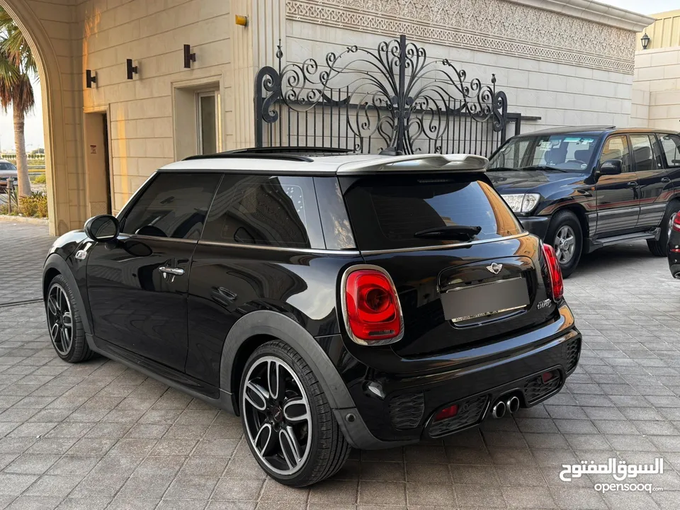 Mini Cooper S John Works2018 Gcc Full Option