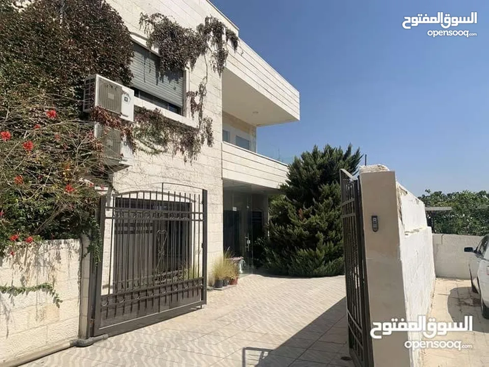 فيلا سوبر ديلوكس أرقى واجمل مناطق عبدون اعلان رقم (V38)
