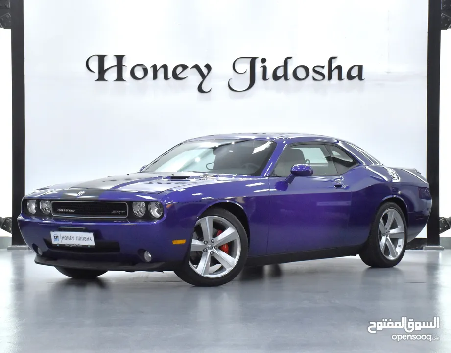 ONE and ONLY in the WHOLE REGION! SAME LIKE BRAND NEW CAR! Dodge Challenger SRT8 6.1 HEMI \ 2010-GCC