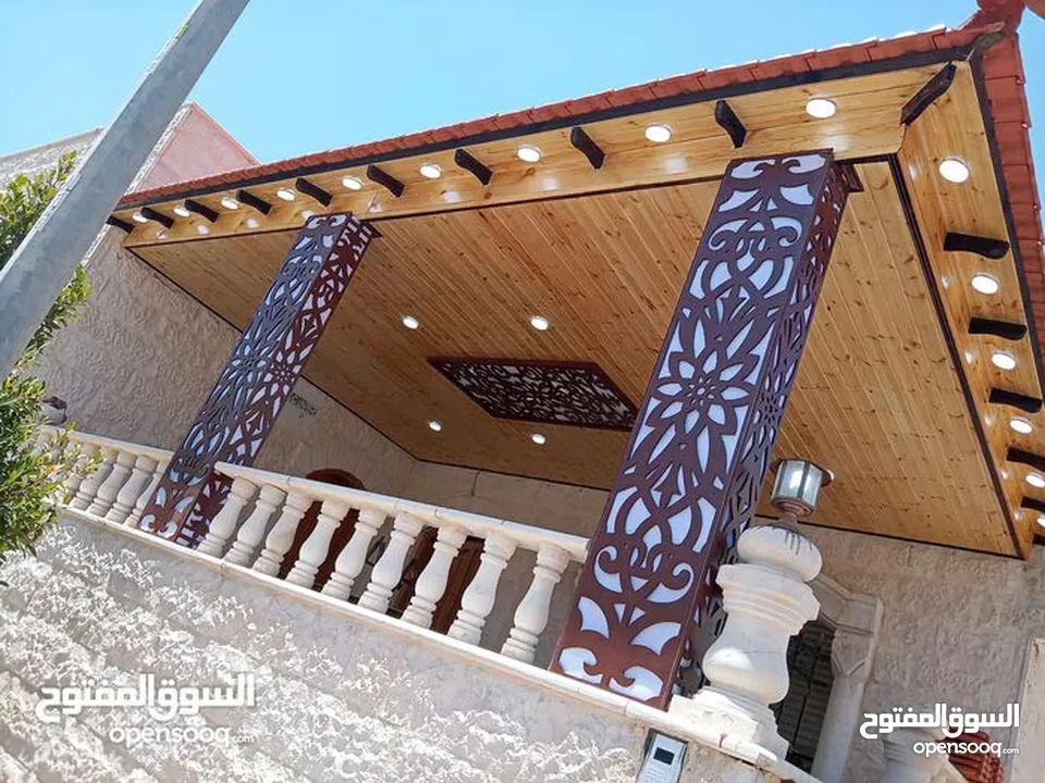 القيسي لكافة أعمال القرميد والحدادة وديكور والابرقولات وكرميد