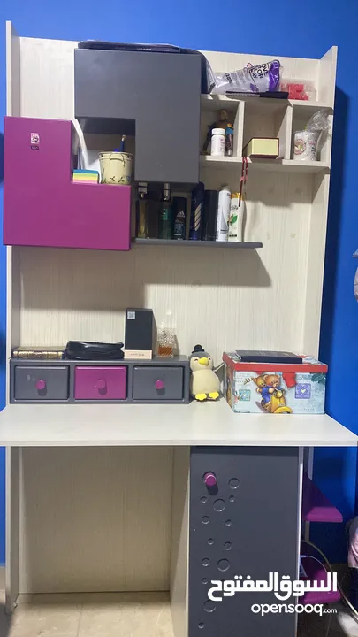 مكتب للبيع