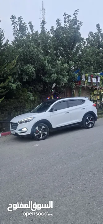 هيواندي توسان 2017 رخصه فل الفل مسكررررر  غرفه مميزه لون خمري