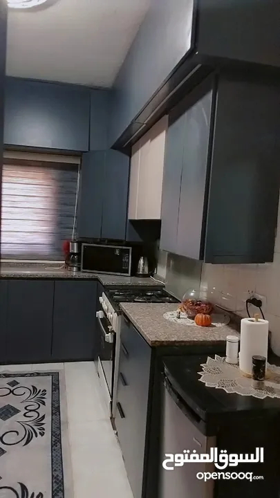 شقه للبيع بداعي سفر