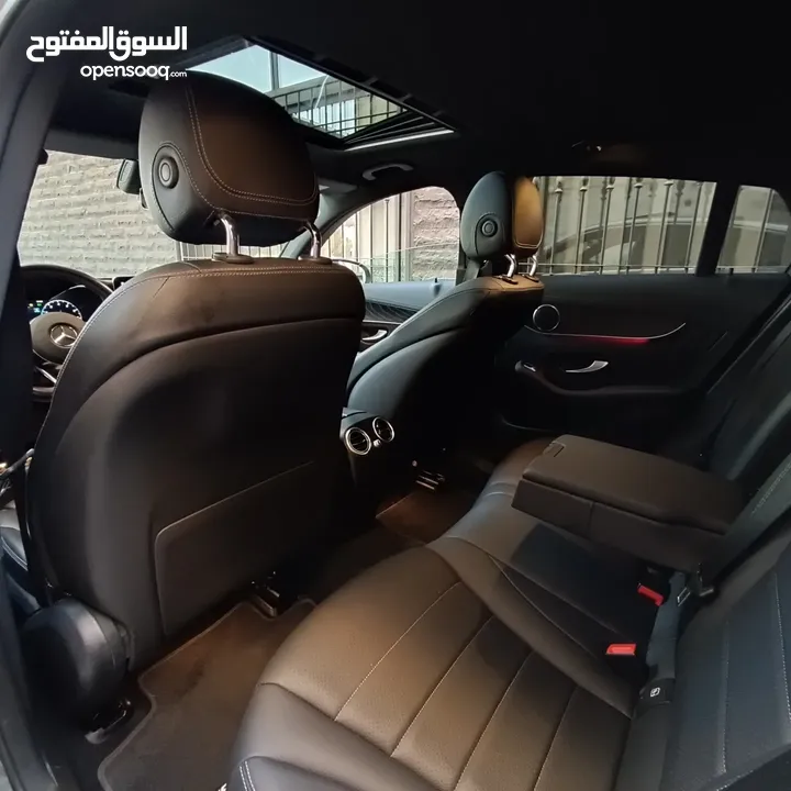 مرسيدس بنز GLC200 بحالة الوكالة 2022