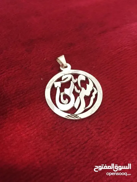 تفصيل الاسماء حسب الطلب بافضل جوده وفضه اصلي عيار صافي