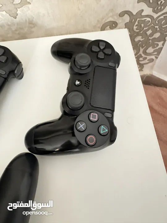 إيد بلايستيشن4  ذراع تحكم بلايستيشن4 playstation4 controller  مستعمل بحال الوكالة نظيفة جدا عالفحص