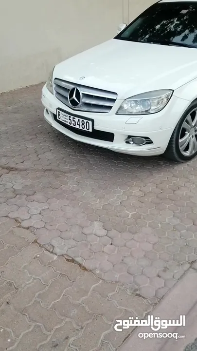 بيع سريع MercedesBenz C 230 V6 2009 18,000AED GCC NO ACCEDINTSخليجي بدون حوادث نظيفة جدا urgent sell