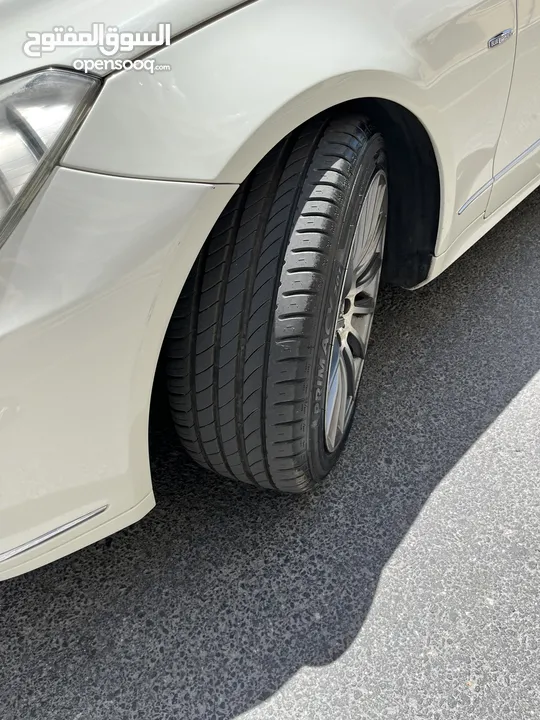 Mercedes E250 2012 كشف وارد غرغور  بحالة الوكالة فحص كامل