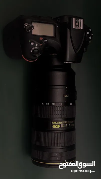 كامرت نيكون D810 و عدسة نيكون 70-200 و فلاش