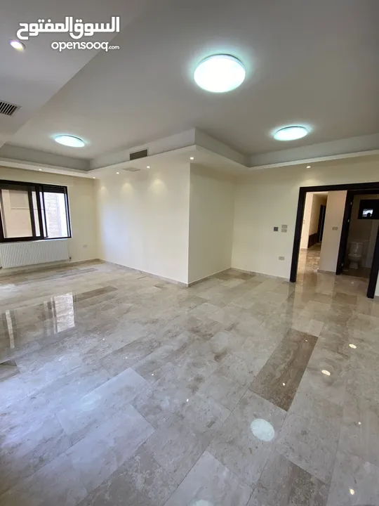 شقة غير مفروشة للايجار في دير غبار  ( Property 43220 )-174963783