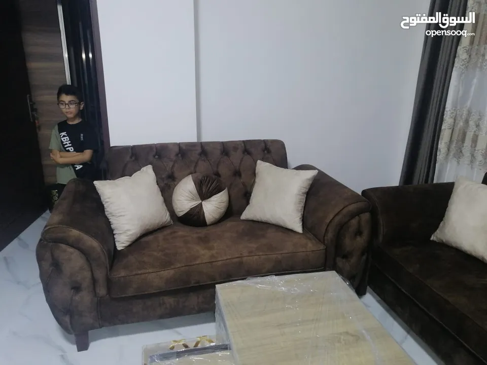 طقم كنب للبيع جديد غير مستخدم