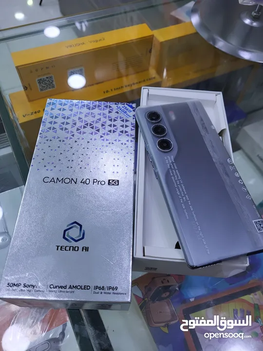 مشغل ايام Kamon 40 pro 5G رام 24 جيجا 256 مكفول سنة أغراضة والكرتونه الأصلية متوفر توصيل