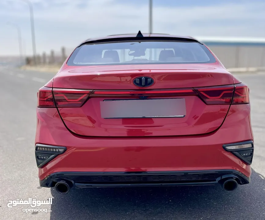 Kia K3  فل كامل 2019 مواصفات خاصة اعلى صنف من فئتها باسم مستورد ترخيص سنة كاملة رقم مميز