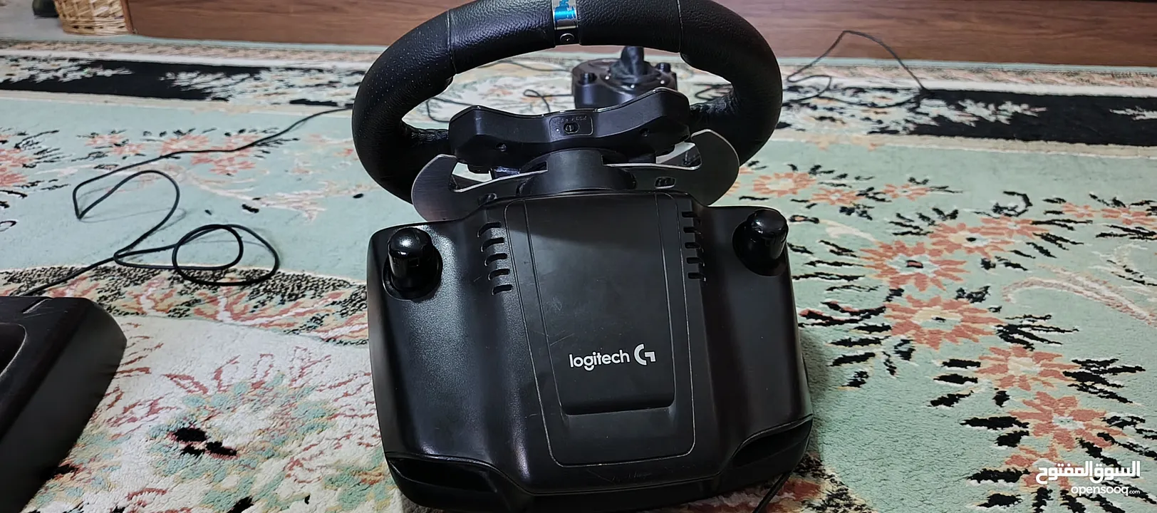 Logitech G29 Steering wheel with shifter