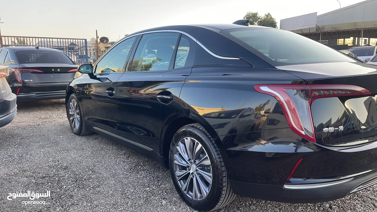 ‏HONGQI E-QM5 EV 2022 Full electric هونشي E-QM5 كهربائية بالكامل