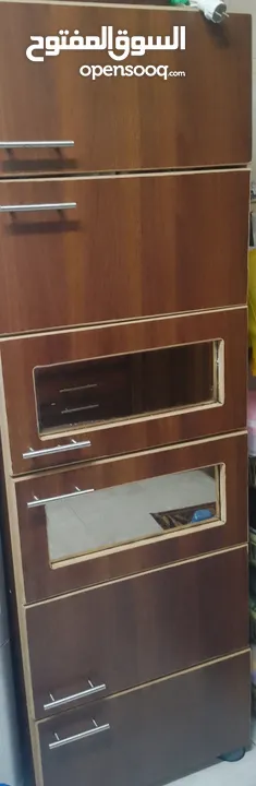 خزانة مطبخ تعليق 6 درف للبيع المستعجل في الزرقاء الحاووز