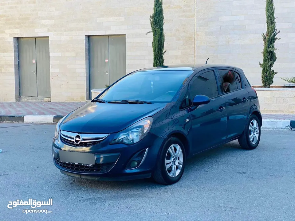أوبل كورسا  موديل 2014 ترخيص 2013 شاشة اندرويد جير ماطور شصي 100% جنط مغنيسيوم اقتصاديه جداً