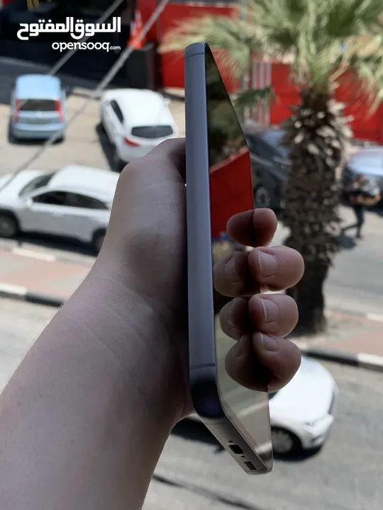 سامسونج جلاكسي اس 23 FE بحجم البلس جهاز بحالة الوكالة الجهاز 128 جيجا طبعاً شبه جديد