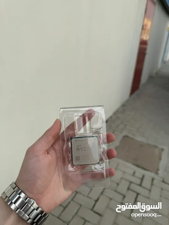 كرت شاشة 1660 super و معالج ryzen 5 3600