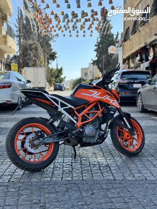 KTM DUKE 390