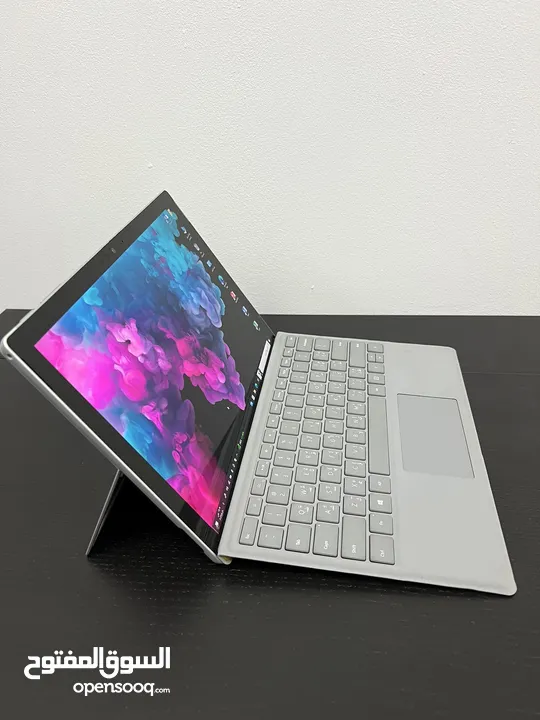 Microsoft Surface Pro 6 i5-8650U @ 1.90GHz, 16GB Ram, 256ssd  NVMe, Windows 10 Home