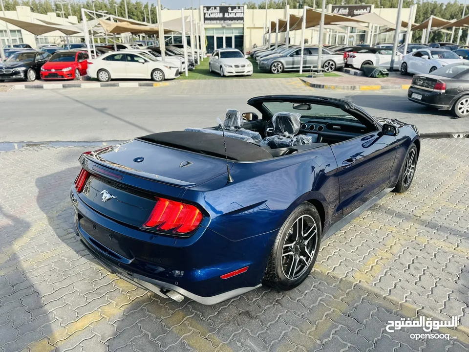 FORD MUSTANG ECOBOOST PREMIUM CONVERTIBLE