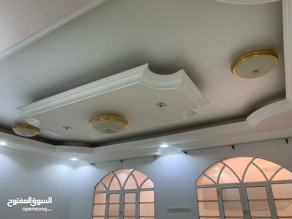 spacious villa for rent price could be changed/فيلا واسعة السعر قابل للتفاوض