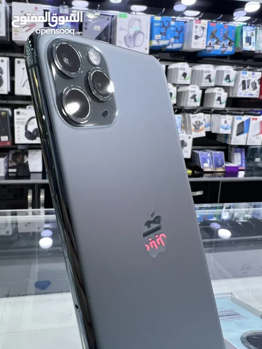 iPhone 11 Pro Max 256 GB ايفون 11 برو  ماكس مستعمل بحالة الوكالة غير مفتوح او مصلح  ( كفالة محل 14 )