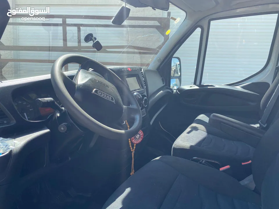 Iveco daly  2017 70-180 فحص نظيف  ماشية 150 سعر 120 الف شيكل للبيع