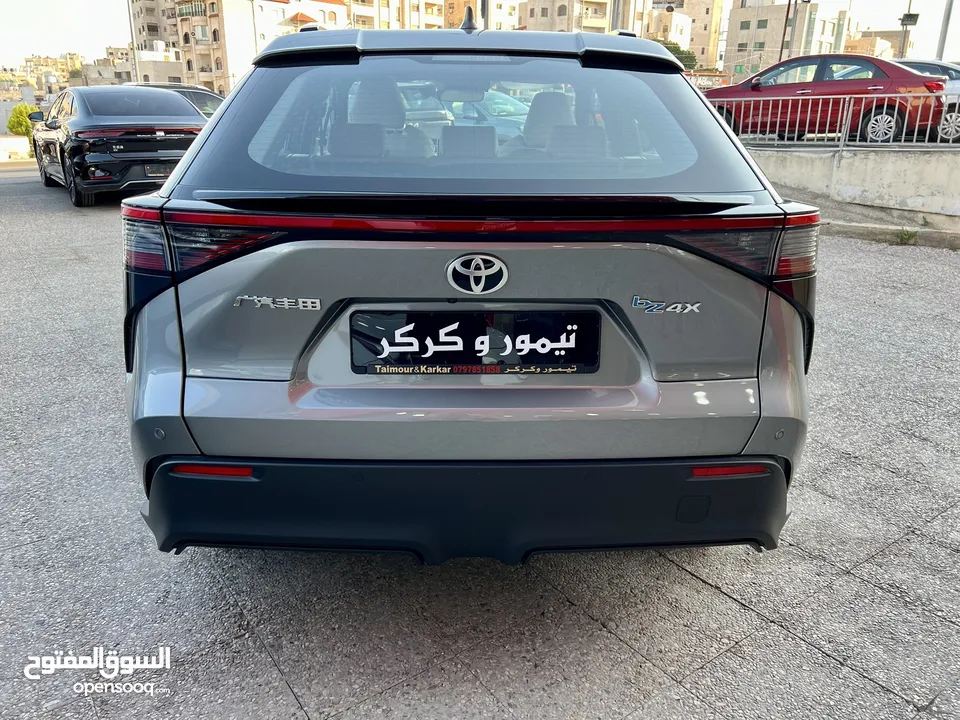 Toyota BZ4x Pro long range grey 2023 اعلى اضافات