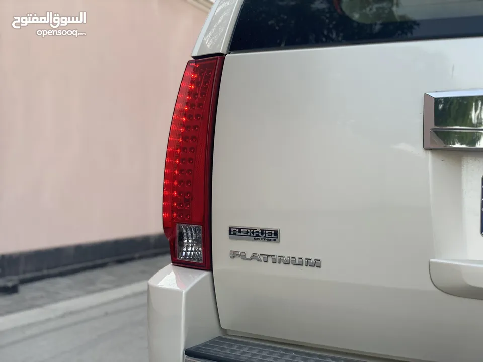 Cadillac escalade 2012