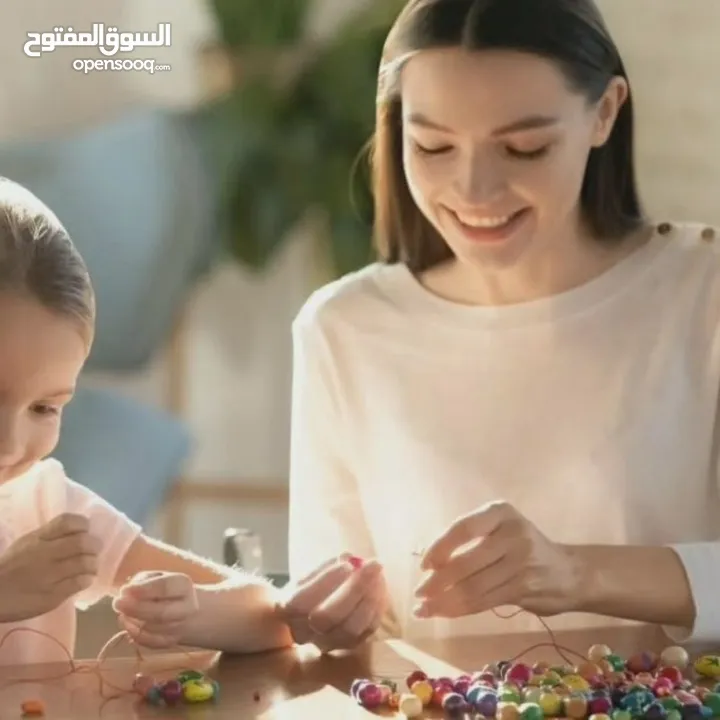 يتوفر لدينا مرافقين ومرافقات كبار السن وجليسات اطفال مع مبيت او بدون باقل الاسعار وجوده عاليه