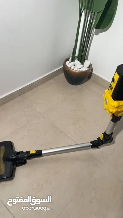 مكنسة BR الكهربائية 3 في 1 – التنظيف صار أسرع، أسهل، وأذكى! لو بدك بيت دايمًا لامع ونضيف