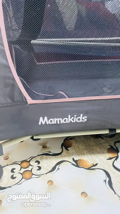 تخت بيبي من عمر يوم لعمر اربع سنوات بحال الجديد ماركة mamakids