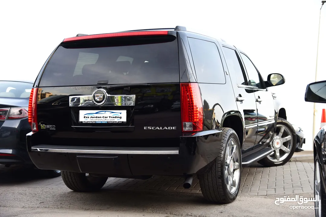 كاديلك سكاليد بلاتينيوم هايبرد بحالة ممتازة Cadillac Escalade Hybrid 2009