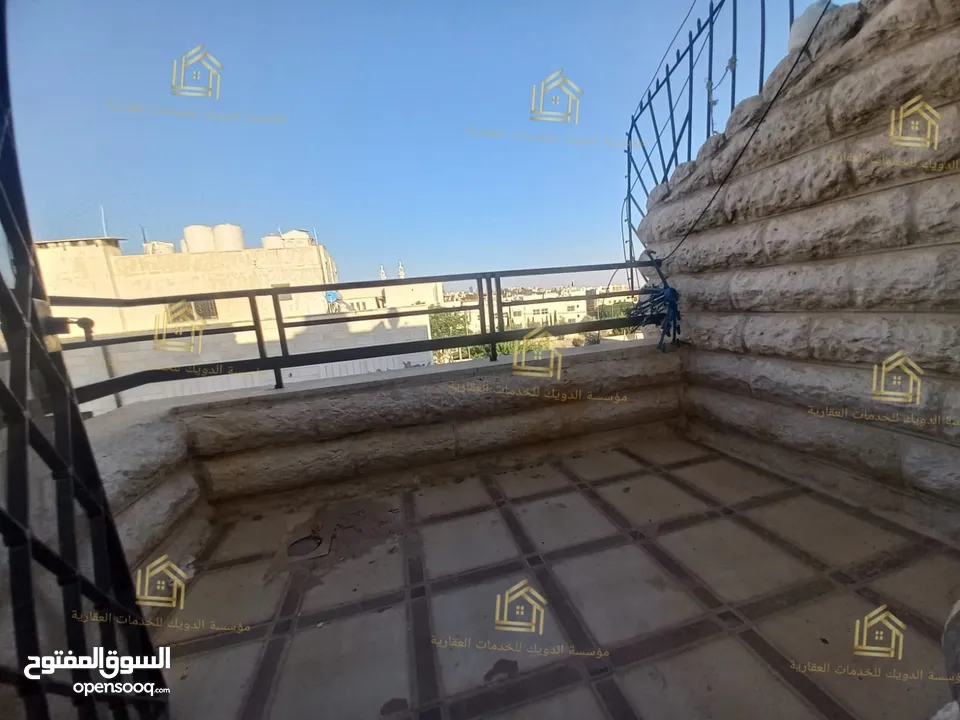 شقة من فيلا - خلدا - 3نوم - 220م