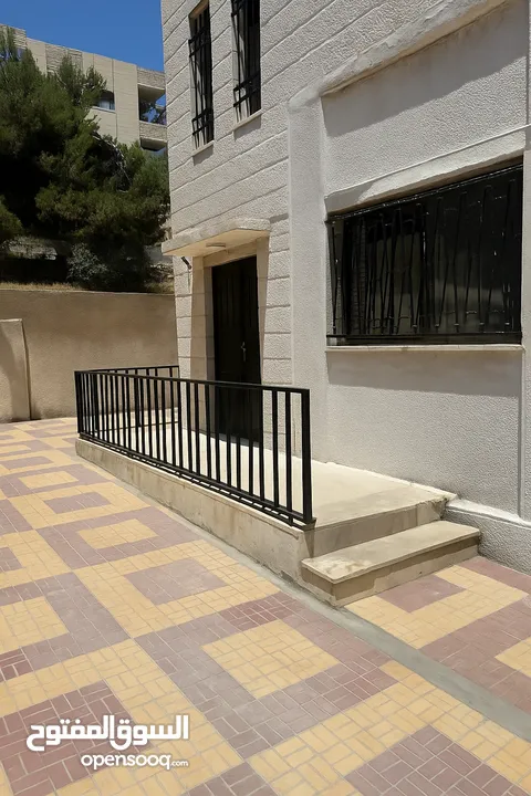 عمارة للبيع من المالك مباشرة – عمان / إسكان الداخلية مقابل محكمة جنوب عمان