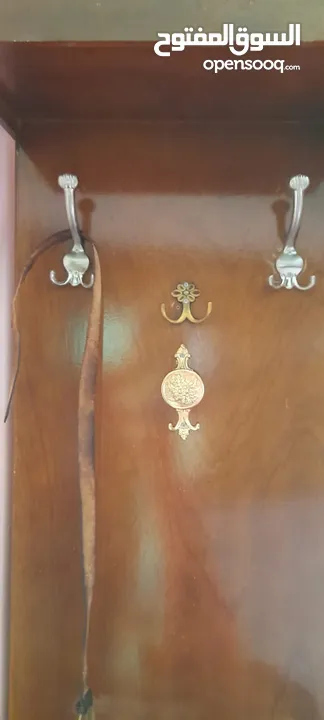 غرفه نوم مزدوجة كامله خشب ثقيل للبيع بسعر مغري