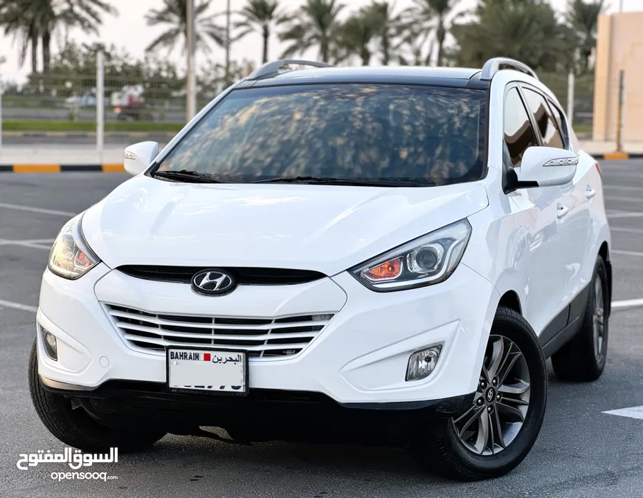 * *2015 HYUNDAI TUCSON PANNORAMA SUNROOF 0 ACCIDENT