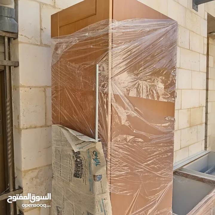 مطبخ فاخر بحالة الجديد للجادين سعر نهائي ومن حظ صاحب النصيب