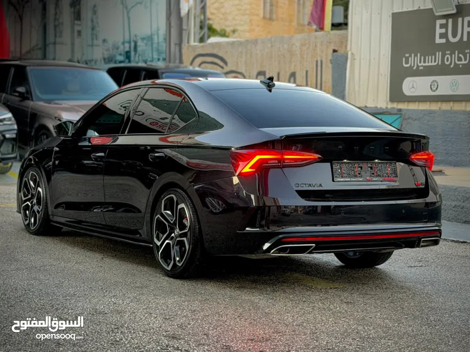 سيارة احلام الشباب VRS سكودا اوكتافيا 2021