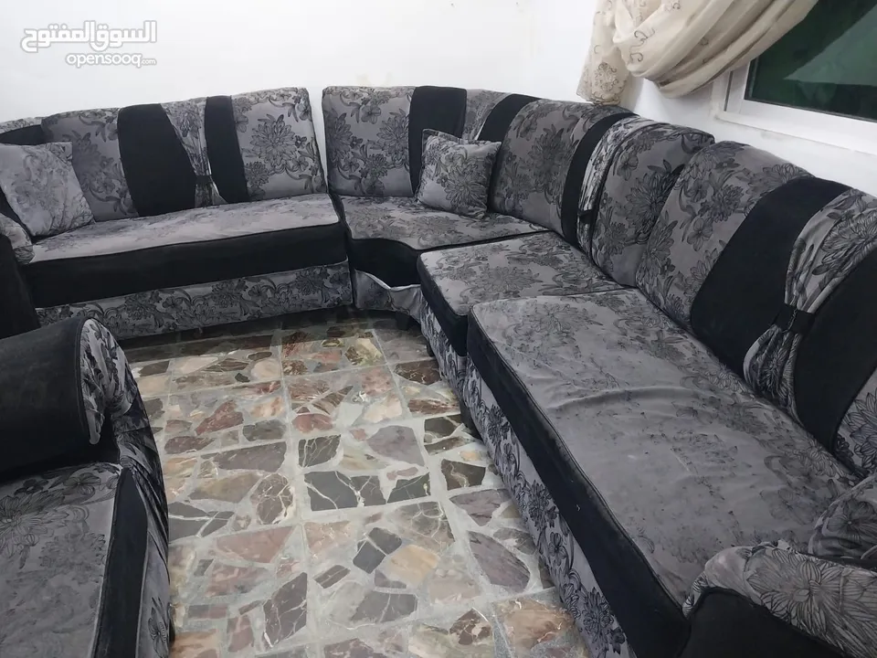 كنب كورنر للبيع بحاله جيده