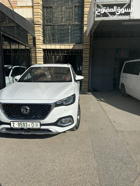 سيارة ام جي فل الفل