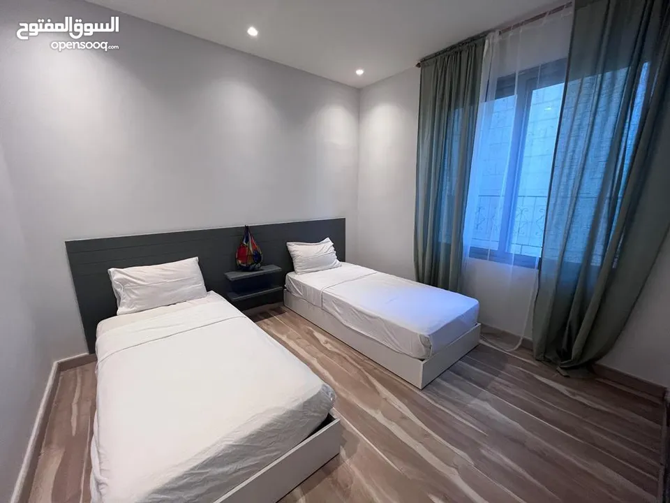 للإيجار السنوي من المالك – شقة مميزة في عبدون بجانب السفارة الأمريكية