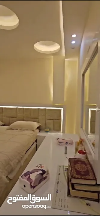 غرفة نوم جديده للبيع خزانة حائط